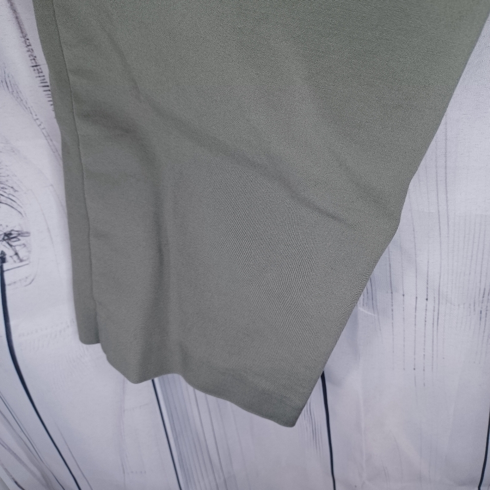 J.Jill Olive Green Pull On Business Casual Minimalist Cropped Pants - Picture 12 of 14